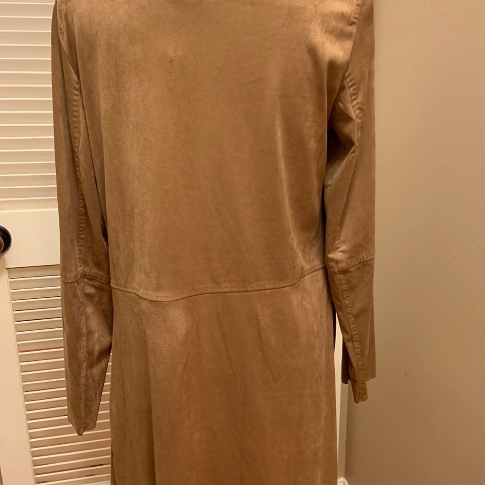 Max Studio Luce Faux Suede Topper - Picture 9 of 10